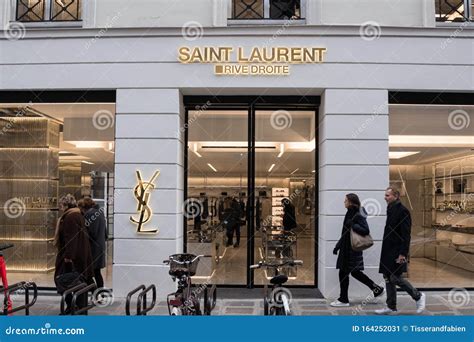 luna park store ysl paris|ysl st laurent paris.